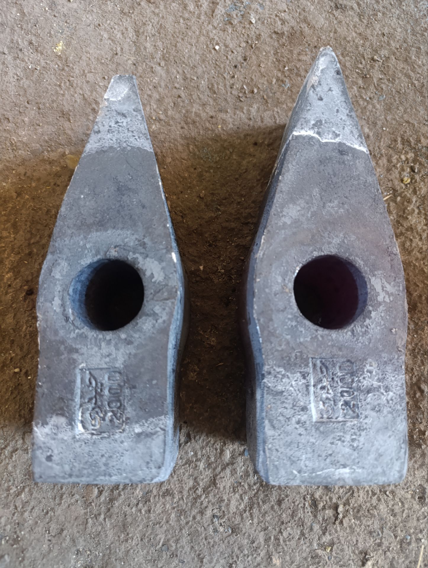 پتک سنگ شکن فولادی(کوه بری)